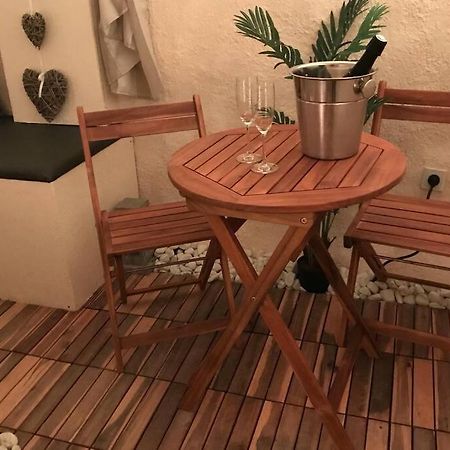Les Secrets d'Alcôve, nuits Romantiques avec SPA Aix-en-Provence Extérieur photo